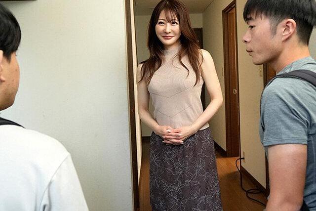赤い糸で結ばれた運命を信じる彼は君の寝ている姿もお風呂もオナニーも全てを監視し…暗い愛情で彼女を永遠に縛り付けようとする♡