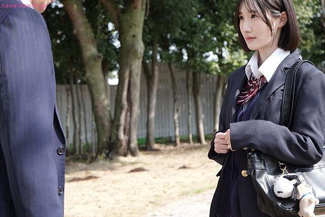 雷雨でびしょ濡れの制服が透ける教え子に誘われ♡教師の理性が崩壊し未熟な身体に欲情をぶつけてしまう禁断関係！