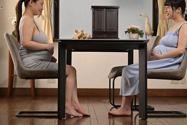 十数年前拷姦の悪夢再訪♡母娘巨乳交互舐めしゃぶり犯され、快楽渦に絆生む不思議♡