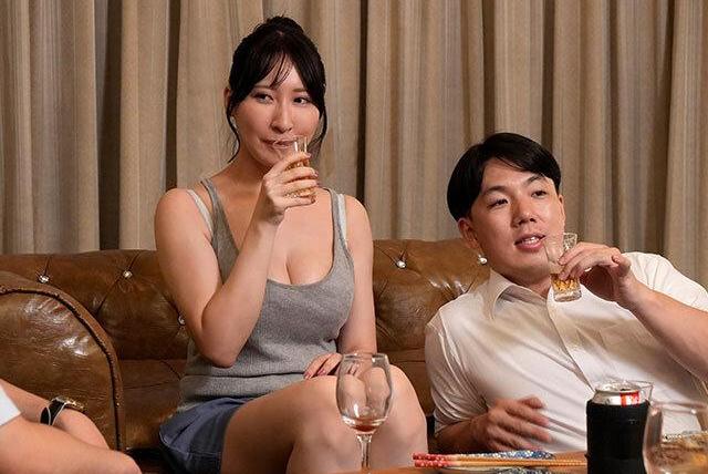 妻と部下の擬似夫婦隠しカメラ♡酒酌み事態に狂う絶望、幸せ生活の崩壊♡