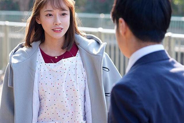 妻の里帰り出産中に保育園の先生が自宅へ…欲求不満の夫が先生と何度も激しいセックスを繰り返す甘い日々♡
