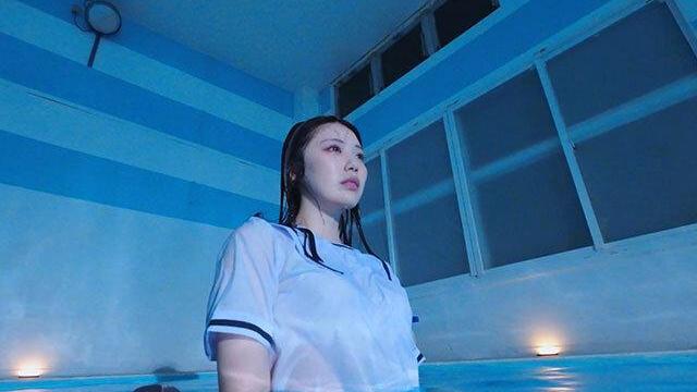 水泳部女子の顧問セクハラから不倫堕ち♡部活中おっぱい揉み挿入テクに沼って毎週プール放課後SEX♡