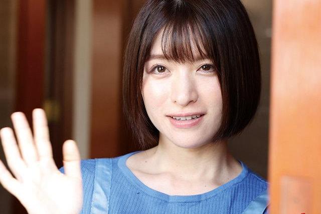 夫のスーツのポケットから出てきた女の名刺に動揺する妻は不潔な担当者に巧みに揺さぶられ徐々に禁断の関係へと堕ちていく♡