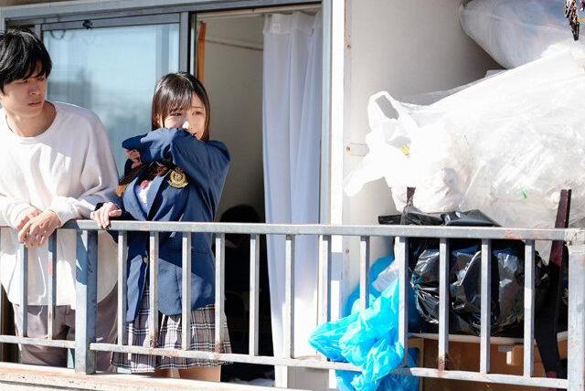 彼氏との新同棲生活が始まるはずが隣家のゴミ屋敷のおじさんに♡悪臭の部屋で汚いチ○ポを強引に挿入され堕ちていく…！