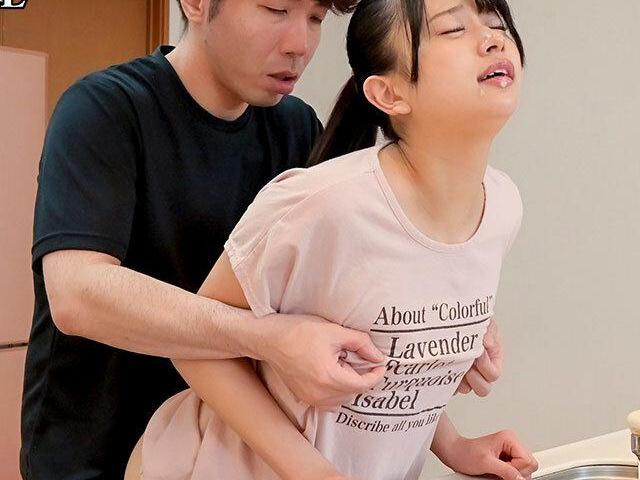 押しに弱い妹の乳首を連日チクハラで開発しどスケベ妹に豹変させる♡