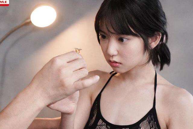 芸能人が連続イキの限界に挑戦♡拉致監禁から5時間ノンストップで男優を替えまくり絶叫痙攣が止まらない！